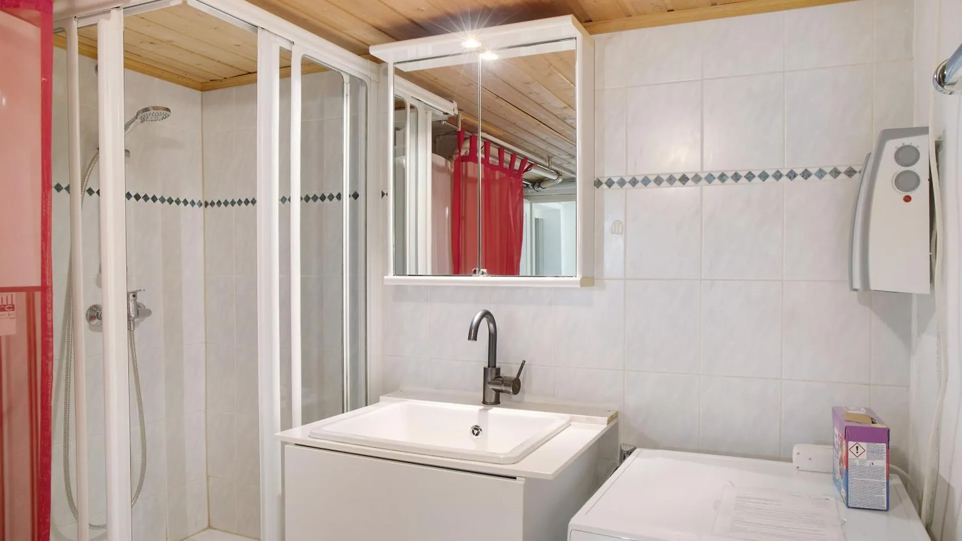 Alpen Lodge Garmisch-Partenkirchen 0*,